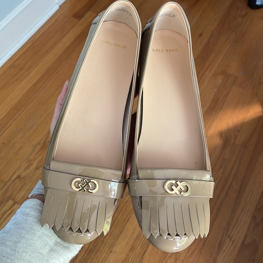 NEW COLE HAAN Cameo Loafer II ,Sz 8 , maple sugar patent
